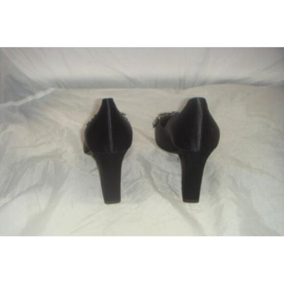 Giorgio Armani Black Satin Rhinestone Pumps Size 39 EUR 9 US - New in Box - Picture 3 of 3